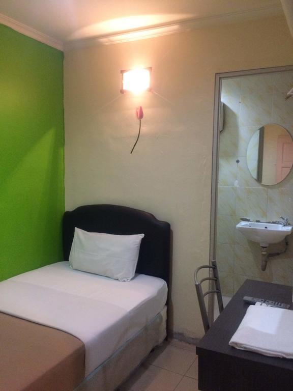 City Star Hotel Kulai Habitación foto