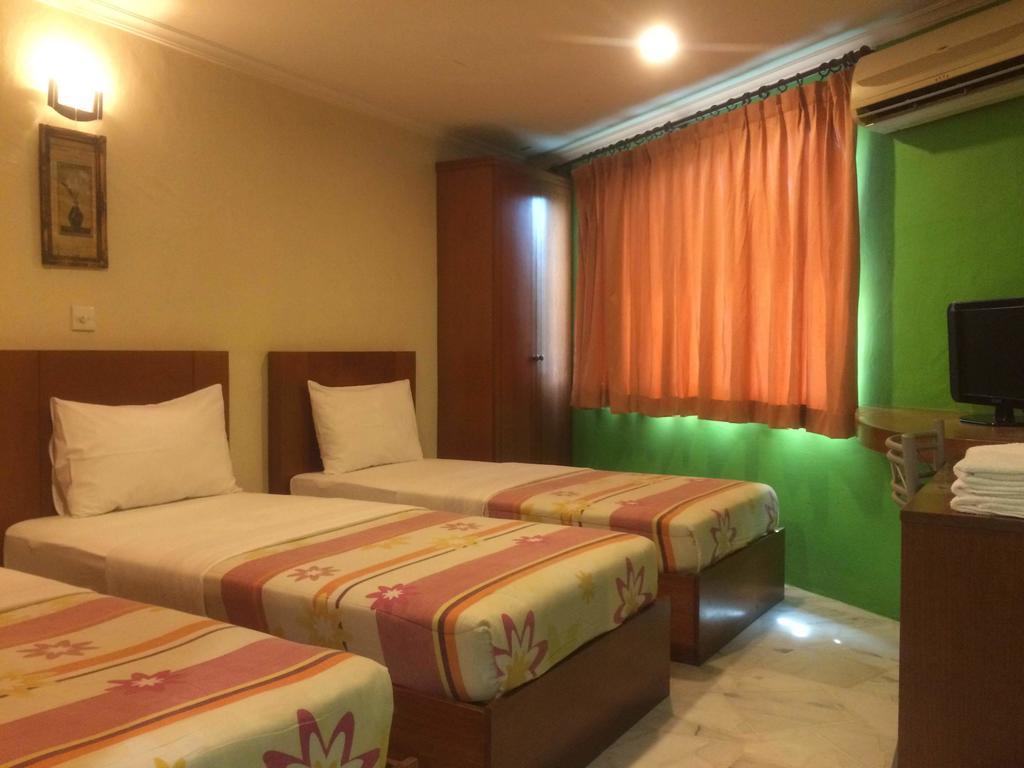 City Star Hotel Kulai Habitación foto